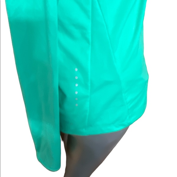 EUC NIKE DRI FIT RUNNING HOODIE. MEDIUM. MINT GREEN. - Picture 5 of 5